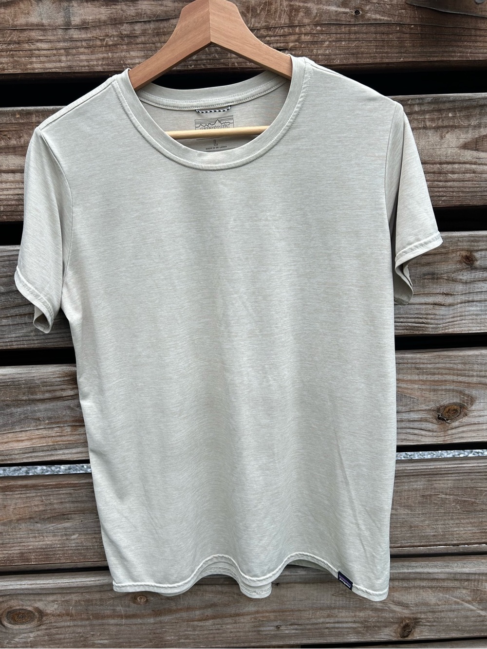 Patagonia Capilene Cool Daily Short Sleeve -  L